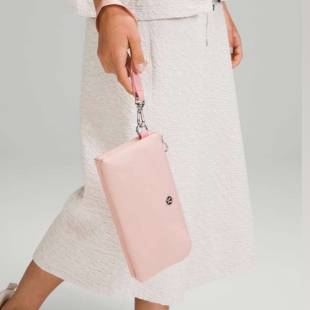 NWT Lululemon Now and Always Pouch Meadow Sweet Pink